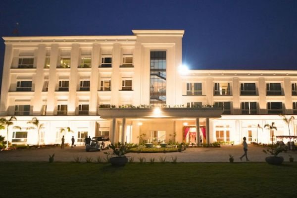 Vinaika Eco resort (Ranchi) 431HP